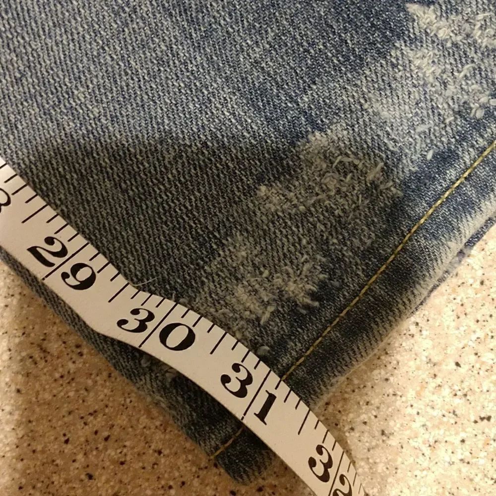 Stella Distressed Express Jeans Size 8 - Picture 8 of 8